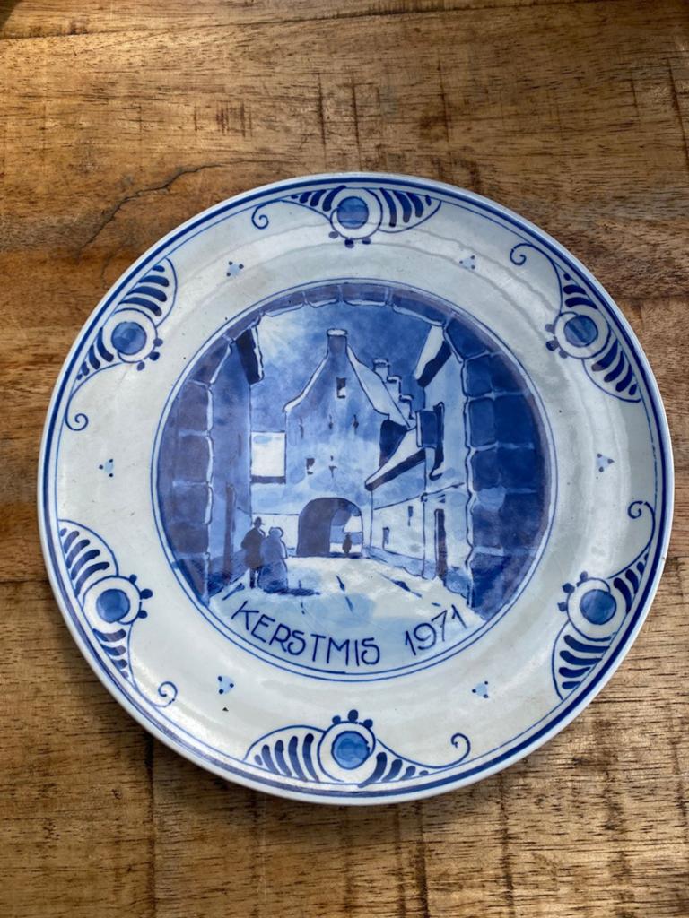 Porceleyne Fles royal delft bord Kerstmis 1971 - 18 cm, Antiek en Kunst, Ophalen of Verzenden