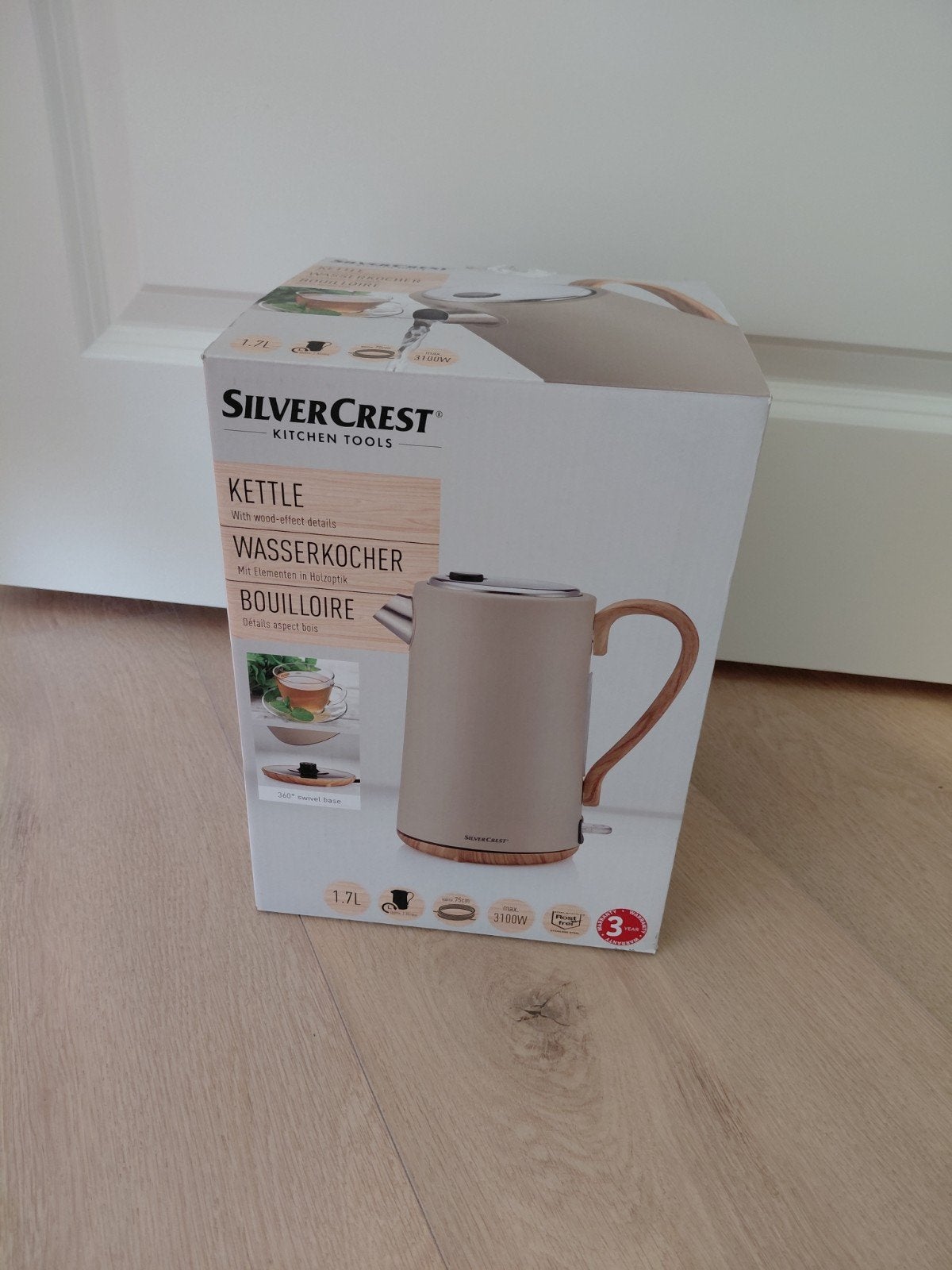 Silvercrest Waterkoker 1.7L met Hout-effect Details, Ophalen