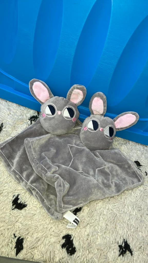 Hema konijn grijs knuffeldoekje, Kinderen en Baby's, Speelgoed | Knuffels en Pluche, Ophalen of Verzenden, Zo goed als nieuw, Konijn