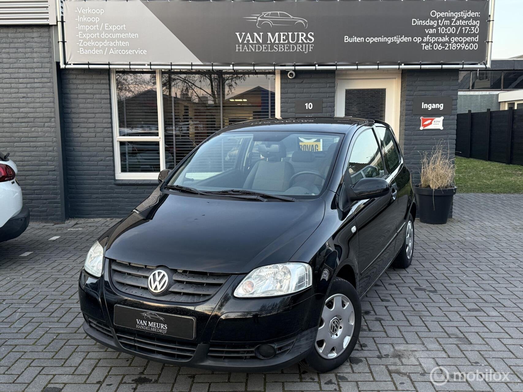 Volkswagen Fox 1.2 Trendline, apk 04-2027, Auto's, Voorwielaandrijving, Stof, Zwart, 969 kg