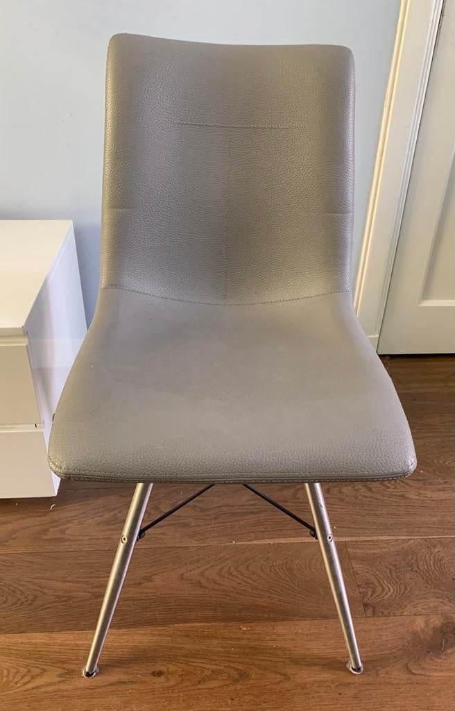 Eetkamer stoel Xooon lichtgrijs, Ophalen, Overige materialen, Gebruikt, Xooon eetkamer stoel grijs