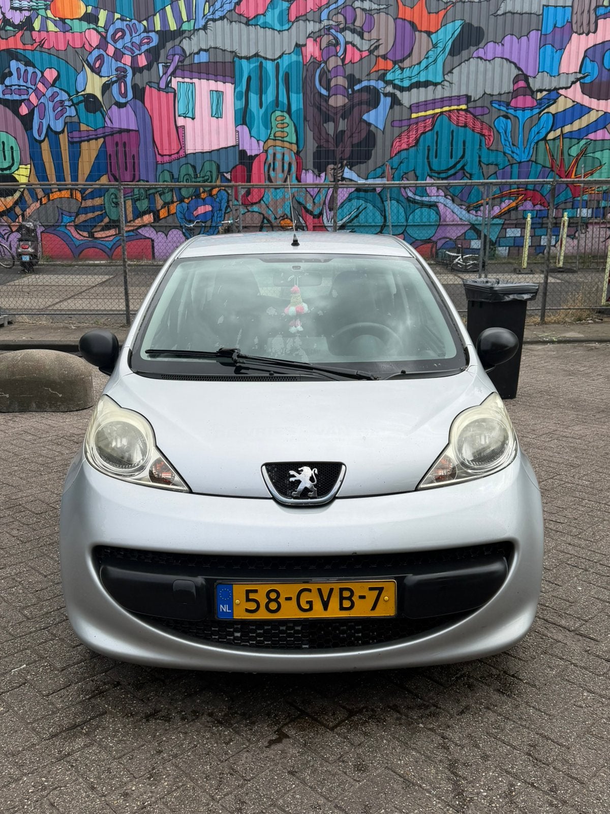 Peugeot 107 1.0 12V 3DR 2008 Grijs, Voorwielaandrijving, Stof, 4 stoelen, 68 pk