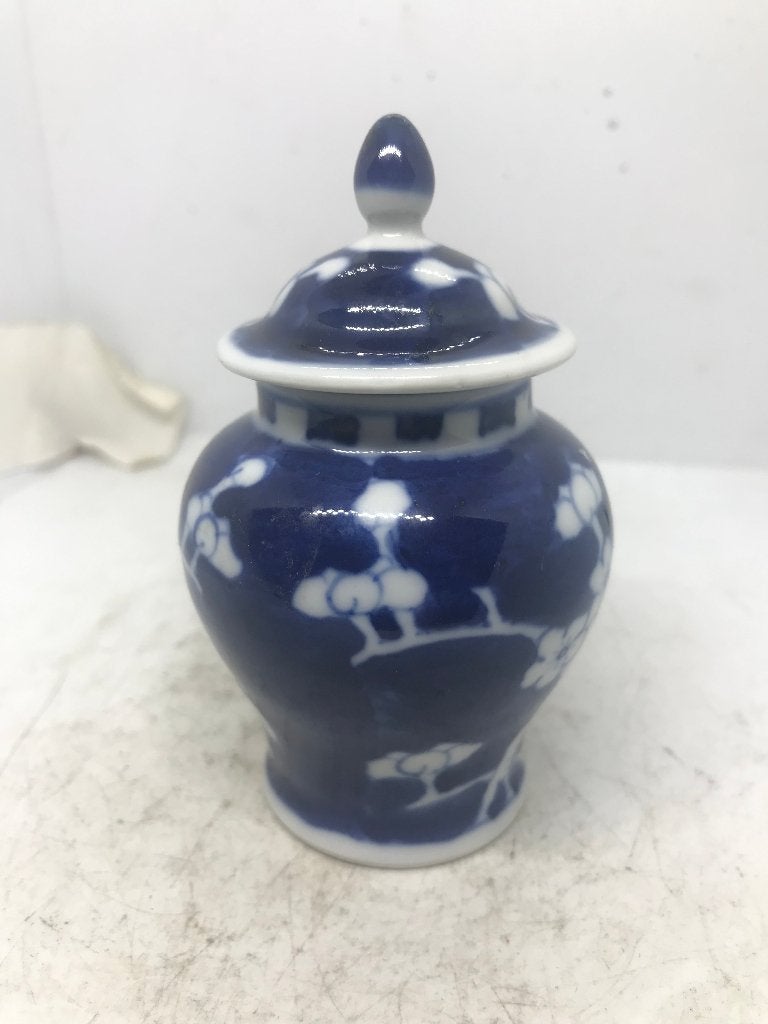 chinees porselein miniatuur dekselvaas, Ophalen of Verzenden