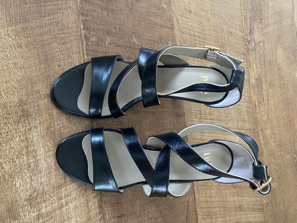 Elegant sandaaltje van Noé (nieuw), Zwart, Nieuw, Sandalen of Muiltjes, Ophalen of Verzenden