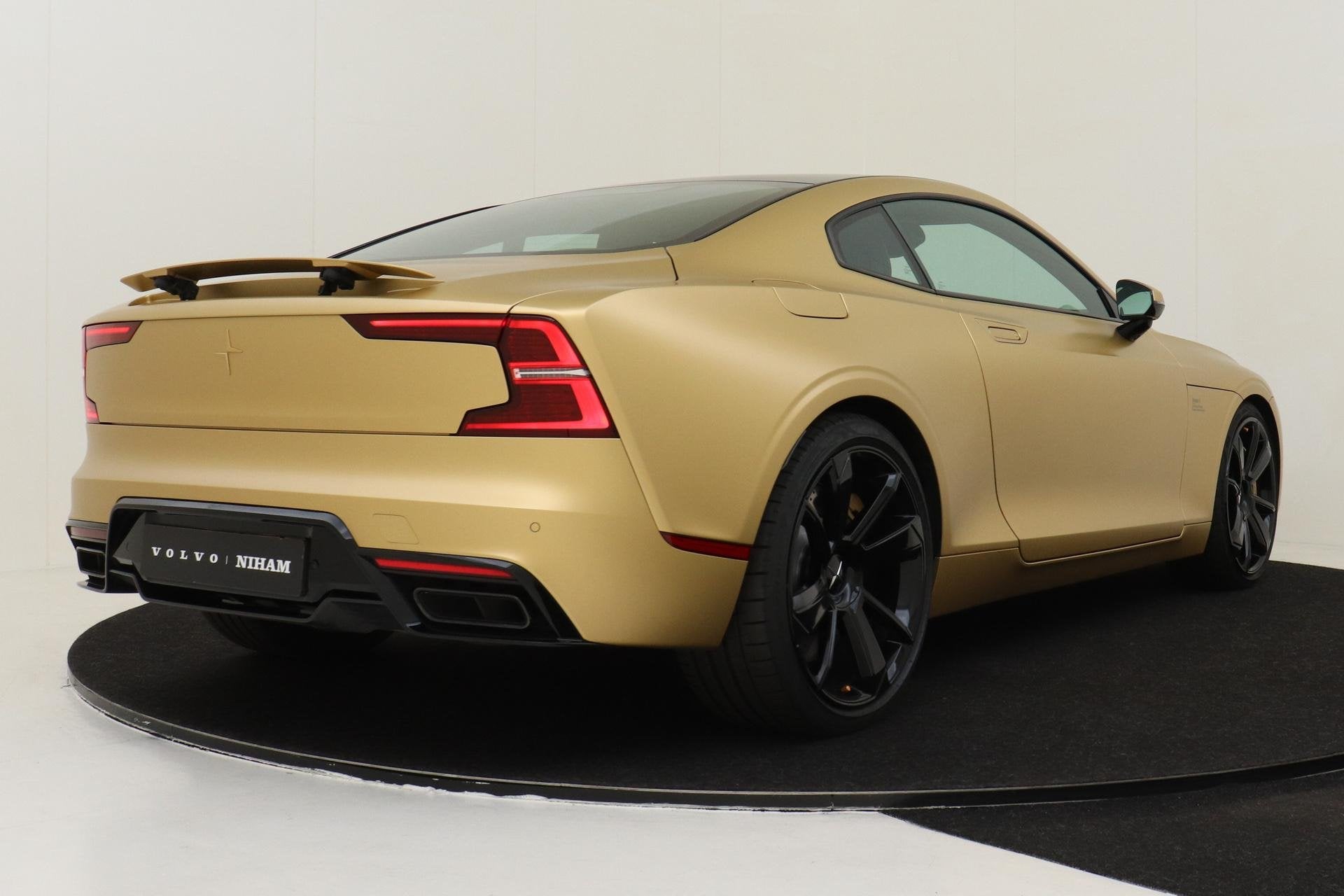 Polestar 1 1 OF 25 FINAL EDITION *FULL OPTIONS!* -PANO.DAK|B, Auto's, Automaat, 12 maanden, Euro 6, 4 stoelen