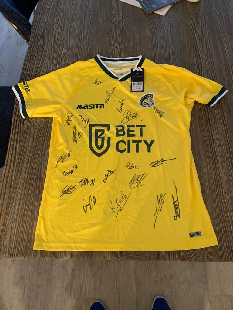 Fortuna Sittard shirt 2022/2023 - Maat L - Gesigneerd, Maat 52/54 (L), Geel, Ophalen of Verzenden, Zo goed als nieuw