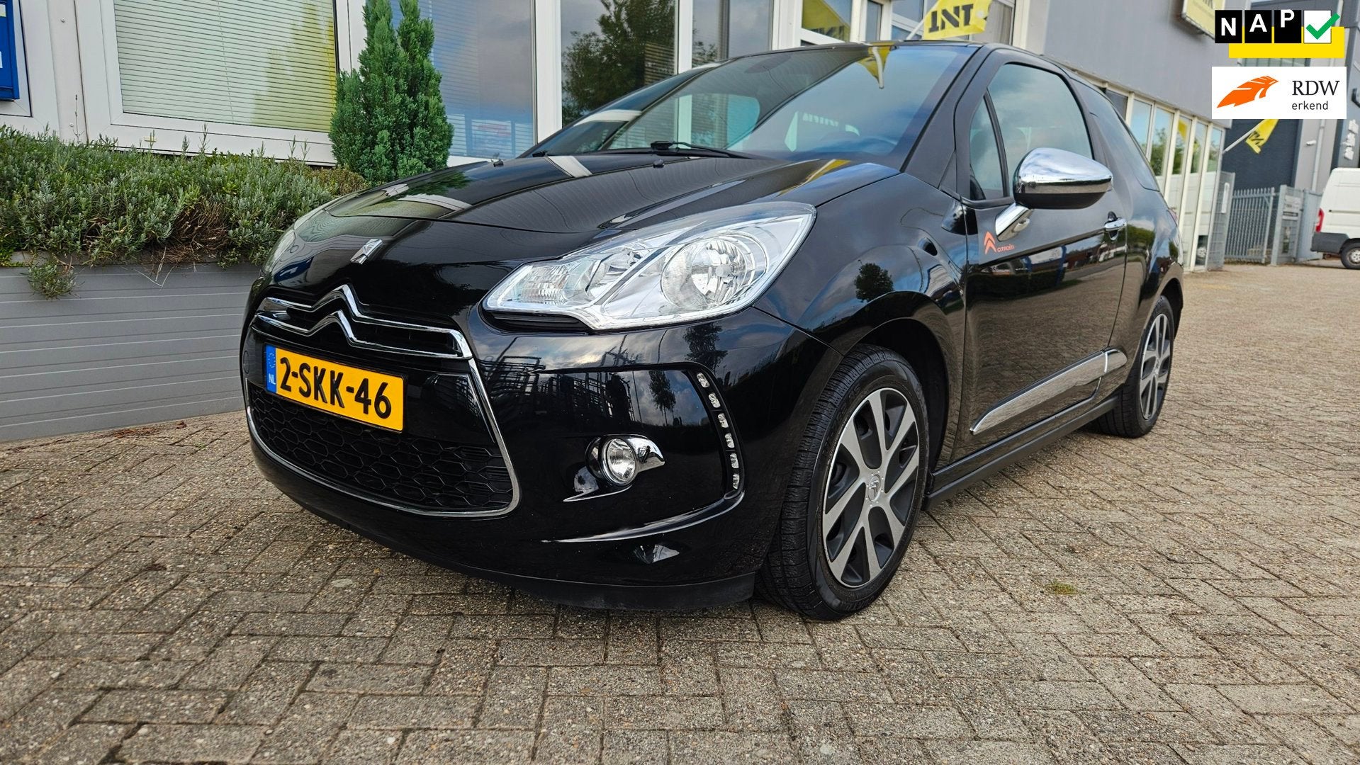 Citroen DS3 1.2 VTi So Chic | PDC | Navi | Clima, Voorwielaandrijving, Euro 5, Stof, 1199 cc