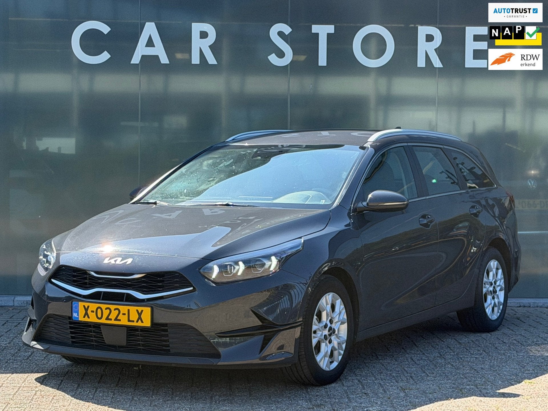 Kia Ceed Sportswagon 1.0 T-GDi MHEV DynamicLine Carplay / Ca, Auto's, Stof, Gebruikt, 1309 kg, Origineel Nederlands