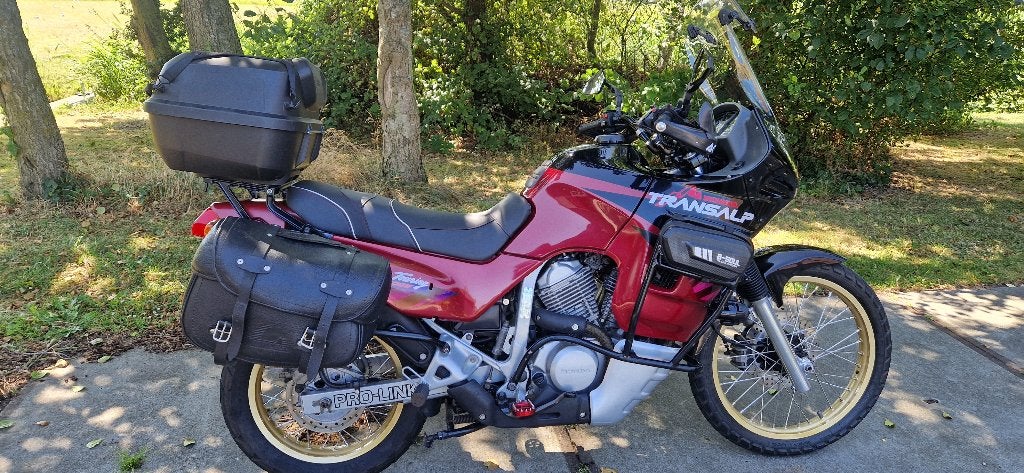Transalp 600 ...Magna...Moto guzzi, 2 cilinders, Occasion, Particulier, Toermotor