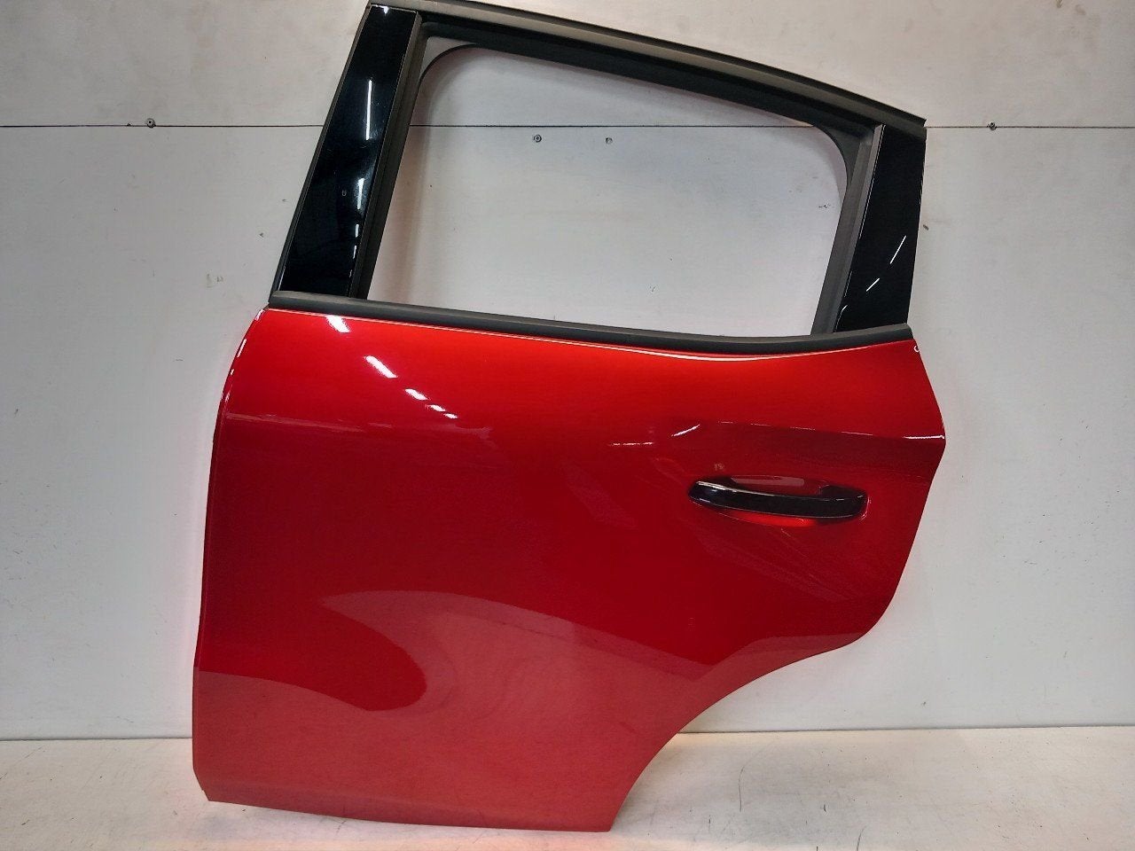 Portier links achter Citroën C3, Auto-onderdelen, Onderdelen@venauto.nl, Van der Ven Autorecycling B.V., Gebruikt, Ettenseweg 76, 4706 PB Roosendaal, The Netherlands