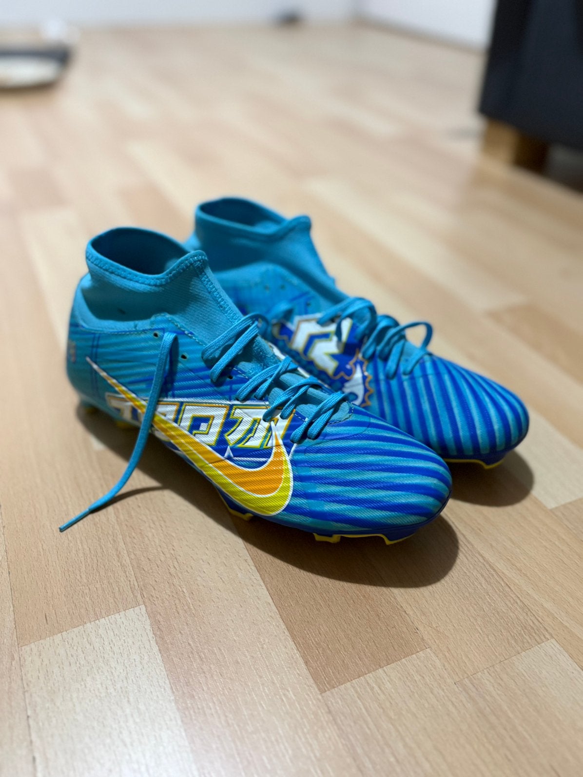 voetbal schoenen maat 44, Maat XS of kleiner, Schoenen, Ophalen of Verzenden, Zo goed als nieuw