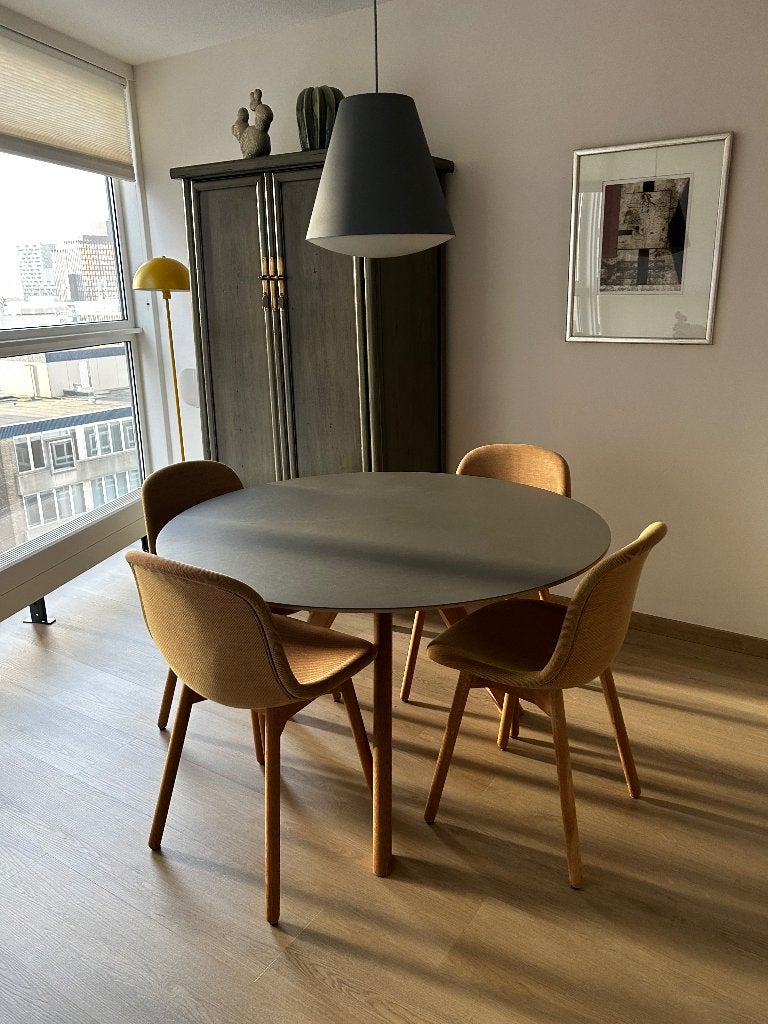Eethoek, van Hay met Hay verlichting, Ophalen, 50 – 75, Rond, Zo goed als nieuw