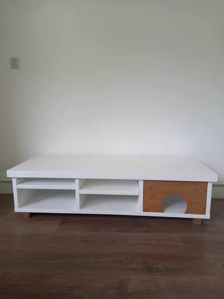 Tv meubel (ikea) opgeknapt, Ophalen, 25 tot 50 cm, 100 tot 150 cm, Minder dan 100 cm