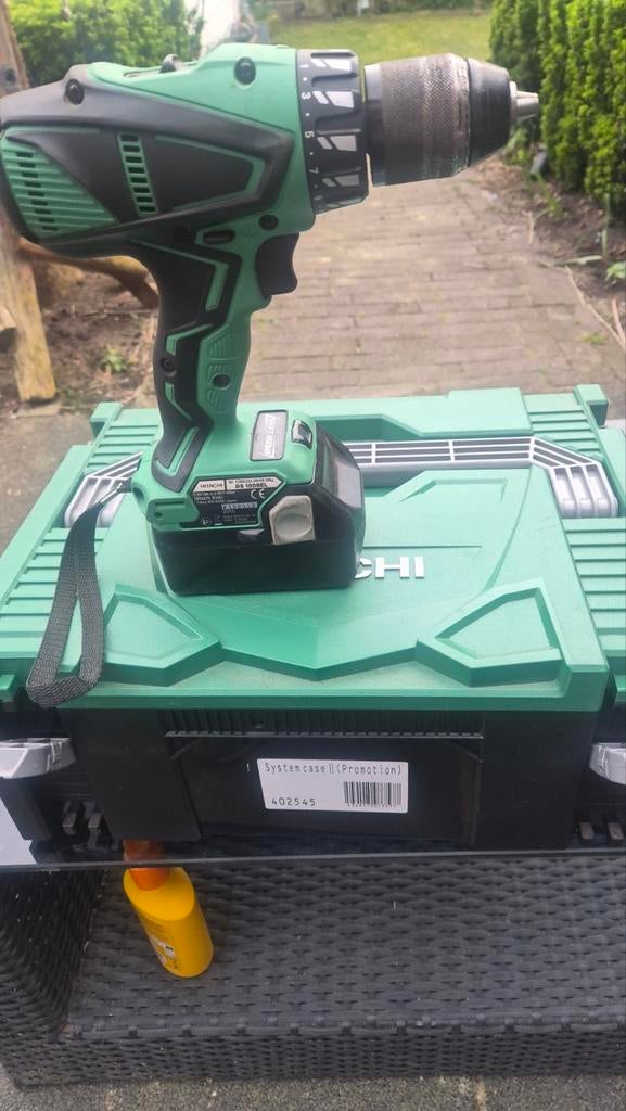 Hitachi 18V Accuboormachine DS18DBL2 met Systemcase, Gebruikt, Variabele snelheid, Ophalen of Verzenden, Boor- en Schroefmachine