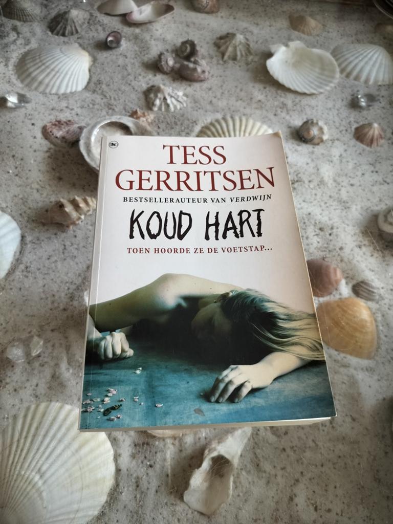 Tess Gerritsen - Koud hart, Gelezen, Tess Gerritsen, Ophalen of Verzenden