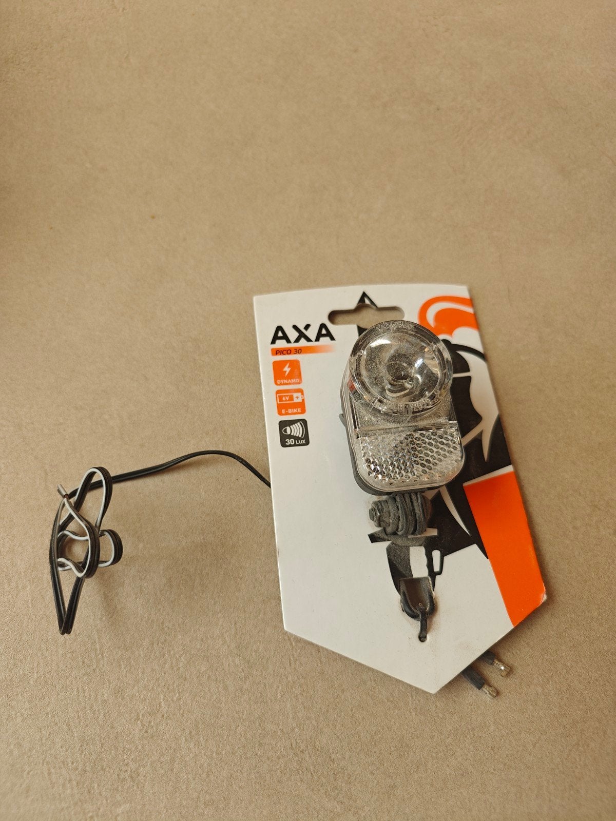 Axa fietslamp Model Pico 30, Ophalen, Nieuw, Axa