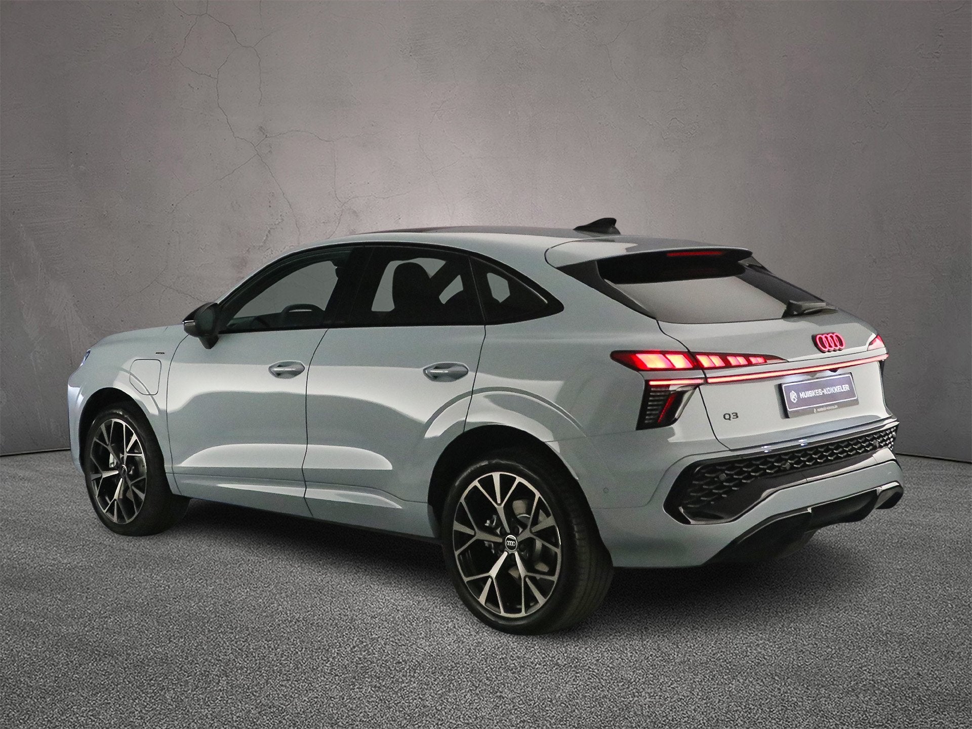 Audi Q3 Sportback, 1800 kg, Euro 6, 4 cilinders, 135 min
