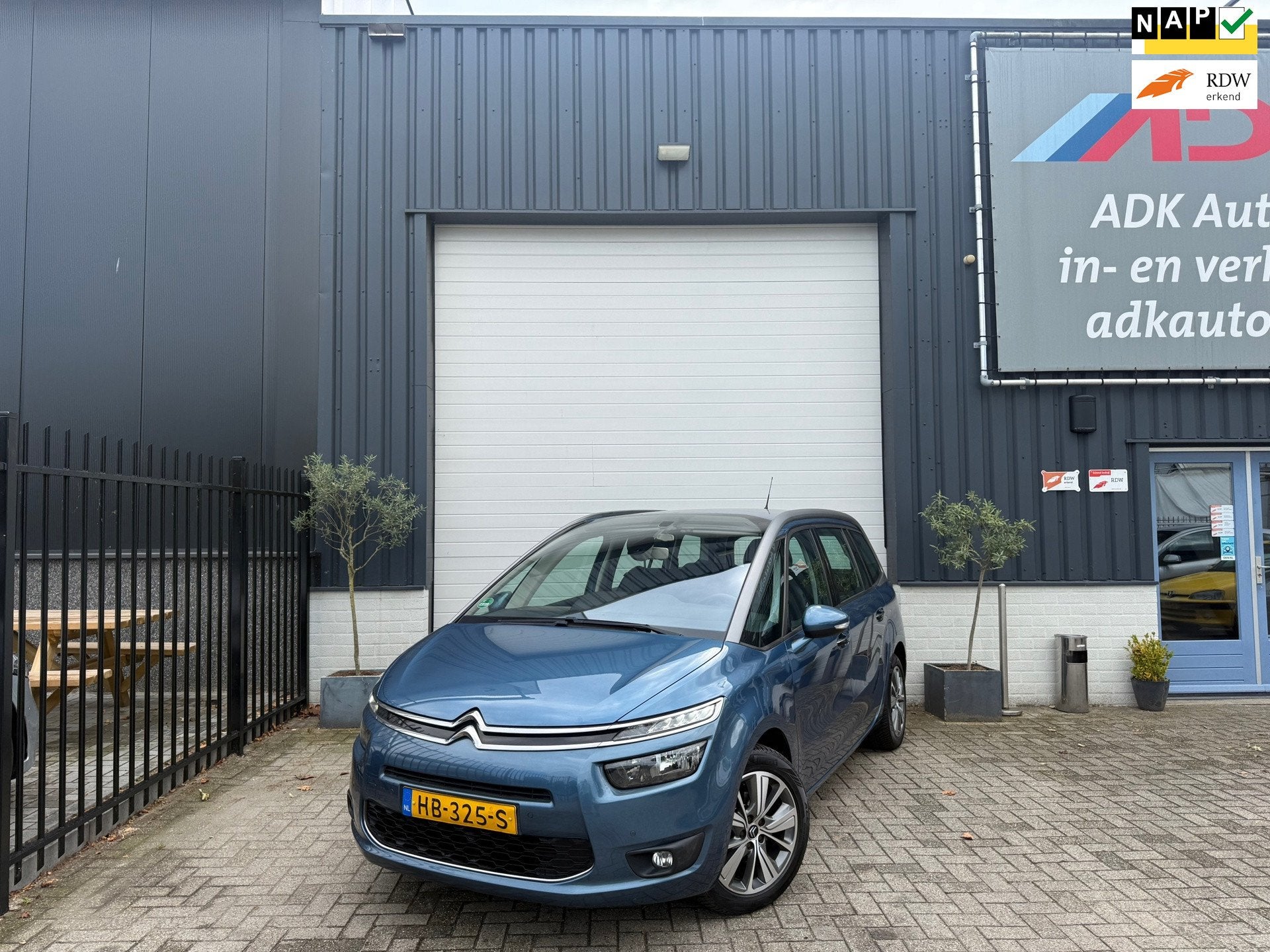 Citroen Grand C4 Picasso 1.2 PureTech Business MASSAGE/STOEL, Auto's, Voorwielaandrijving, Gebruikt, 1199 cc, Blauw