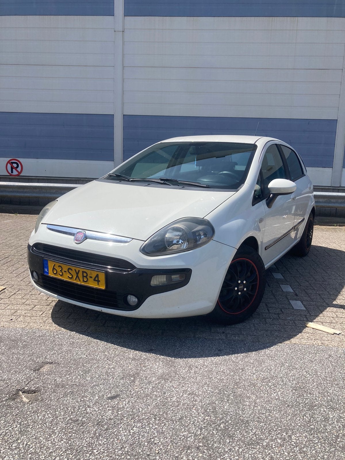 Fiat Punto 1.3 Multijet 5DR 2011#Nap#Airco, Voorwielaandrijving, 4 cilinders, 400 kg, Wit