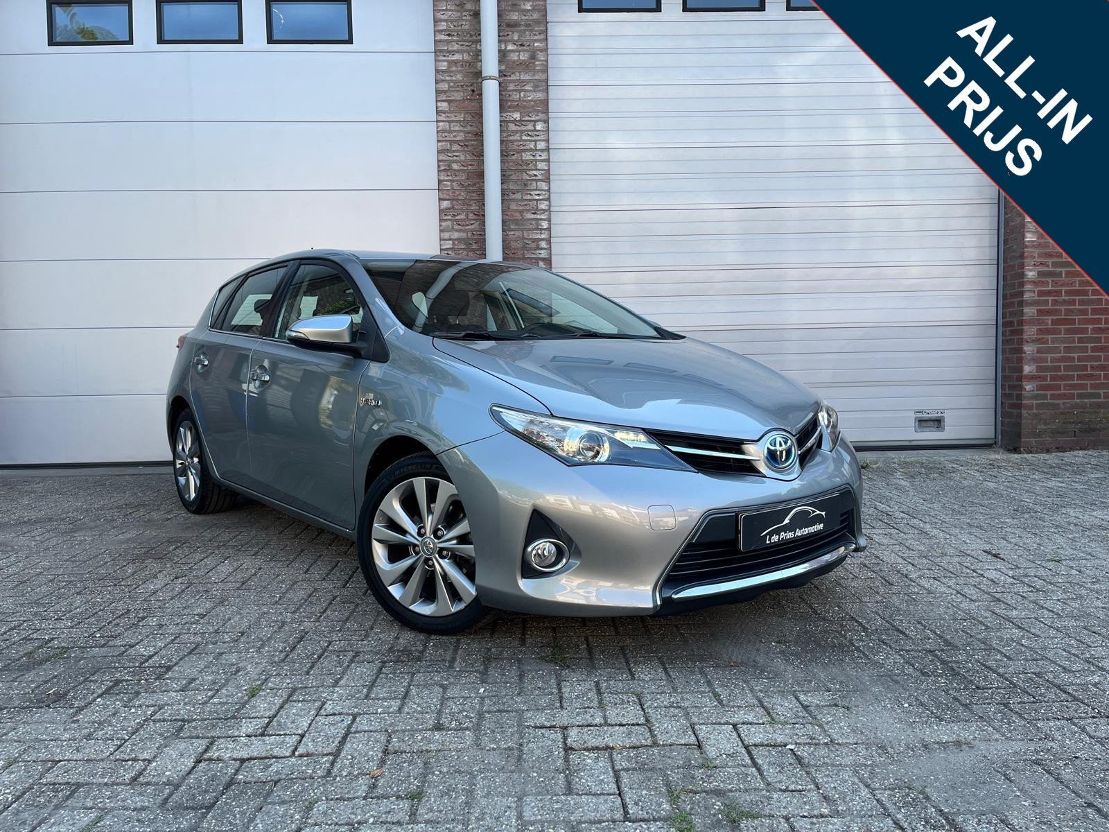 Toyota Auris 1.8 Hybrid Lease Dealer oh/Autmaat (bj 2013), Euro 5, Gebruikt, 4 cilinders, Met garantie (alle)