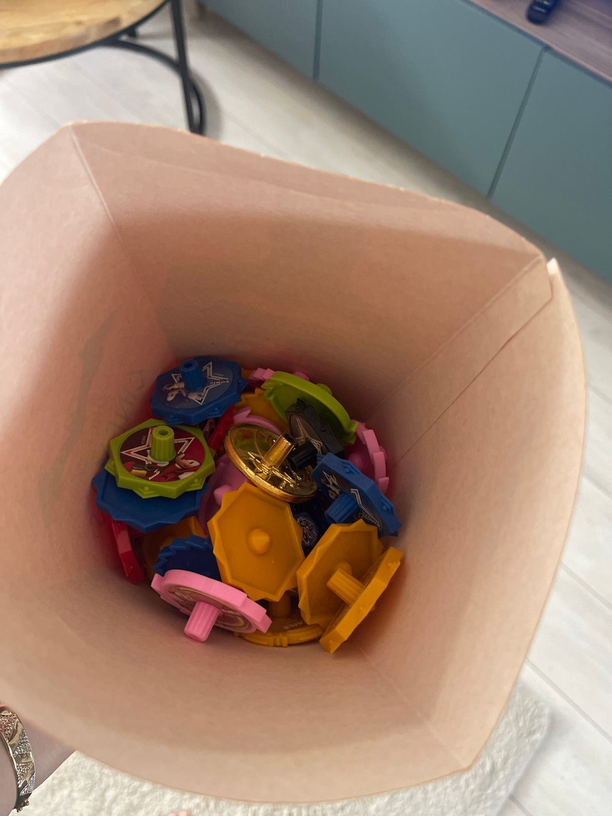 Gratis draaitollen - Leuk speelgoed voor kinderen, Ophalen, Gebruikt, Jongen of Meisje