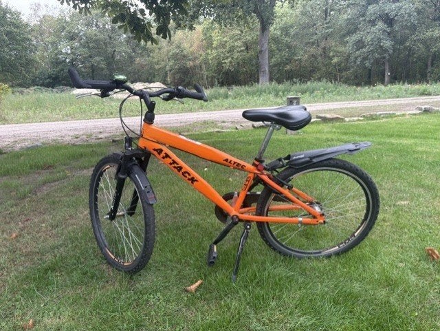 Kinderfiets Altec 24 Inch Oranje, Ophalen, Zo goed als nieuw, 20 inch of meer