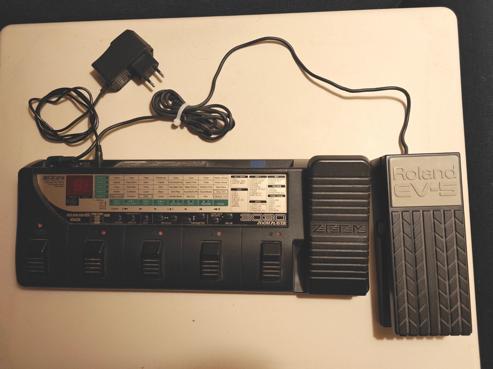 Zoom 3030 Multi-Effect Processor met Roland EV-5 Pedaal, Ophalen of Verzenden