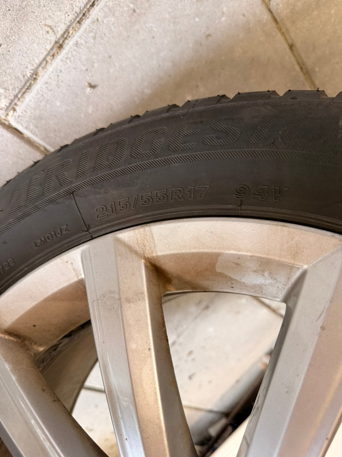 Winterbanden op lichtmetalen velgen VW Passat B8, Auto-onderdelen, Ophalen, Banden en Velgen, 17 inch, Winterbanden