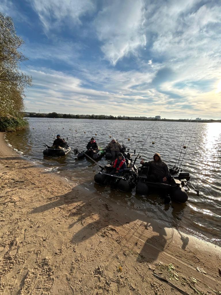 Bellyboat visgids dag - boek nu, Watersport en Boten, Ophalen, Nieuw, Overige typen