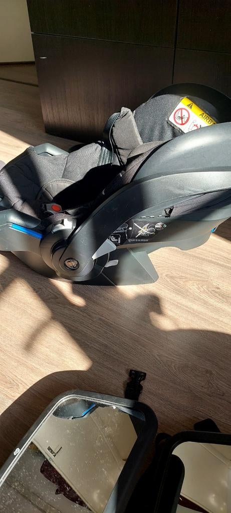 Jools/besafe autostoel + isofixbase, Ophalen, 0 t/m 13 kg, Overige merken, Isofix