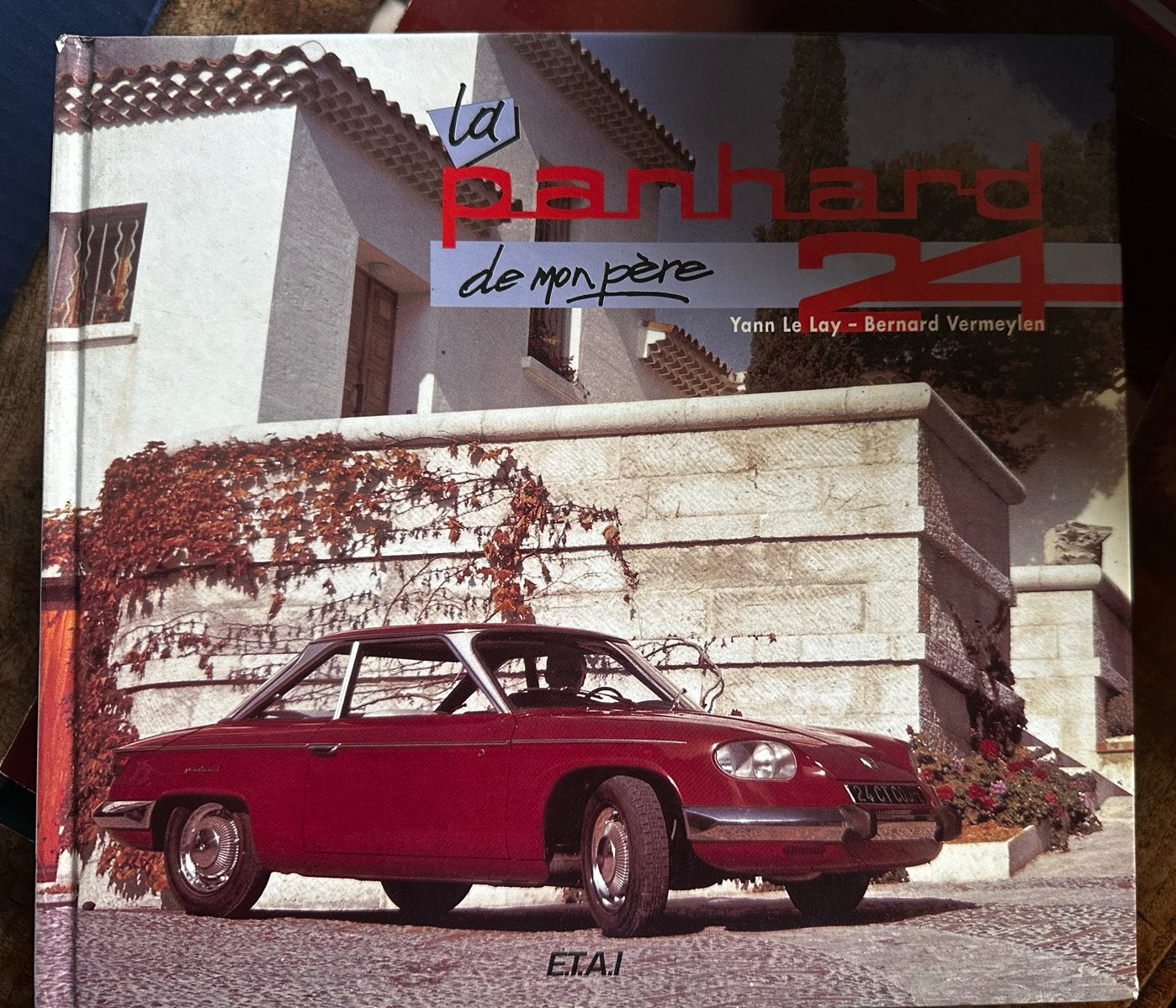 Le Panhard 24 de mon pere, Boeken, Ophalen of Verzenden, Zo goed als nieuw, Overige merken