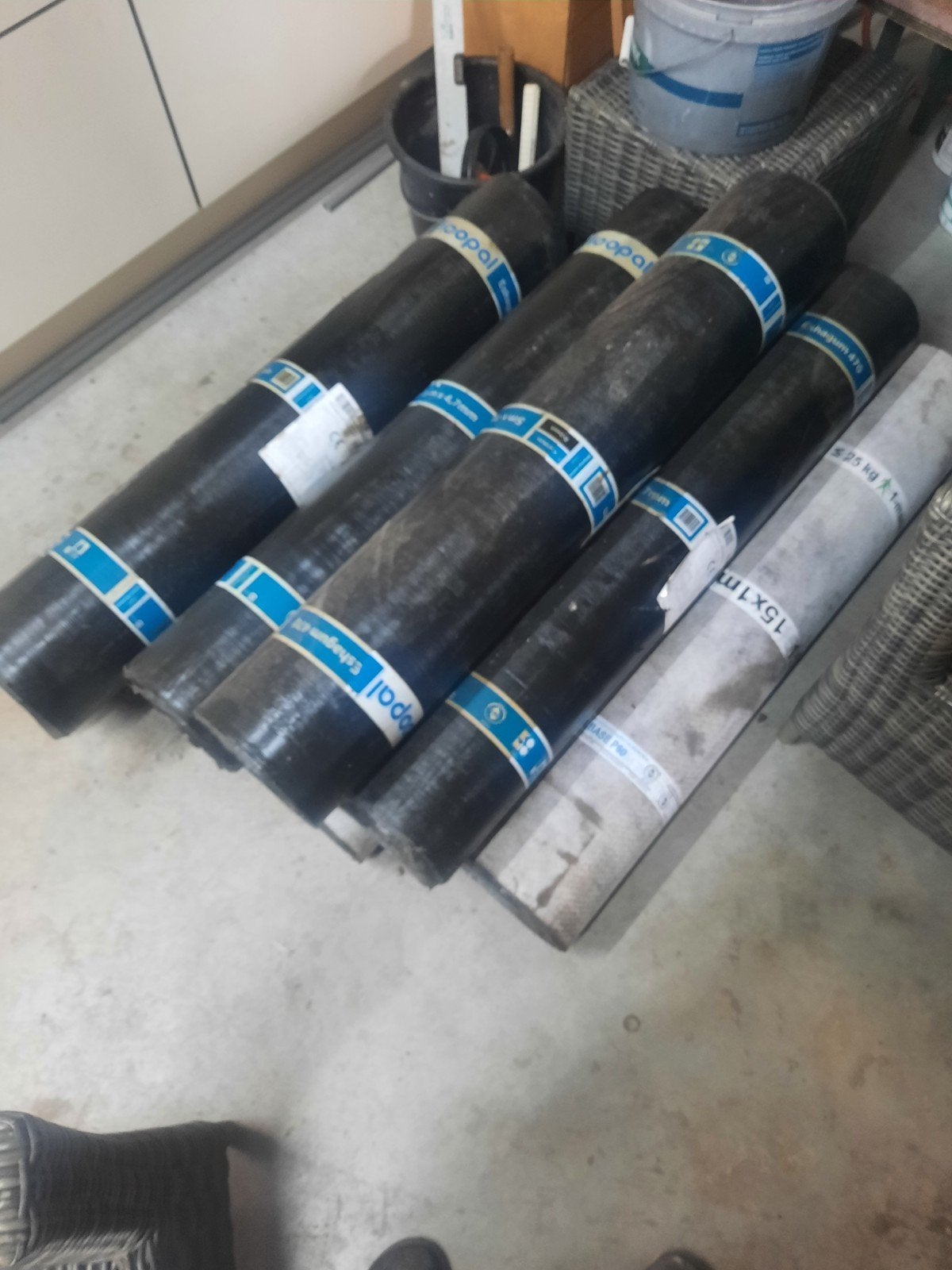 30m2 bitumen plus 30m2 onderleer, Overige materialen, Zwart, Ophalen of Verzenden, 15 m² of meer