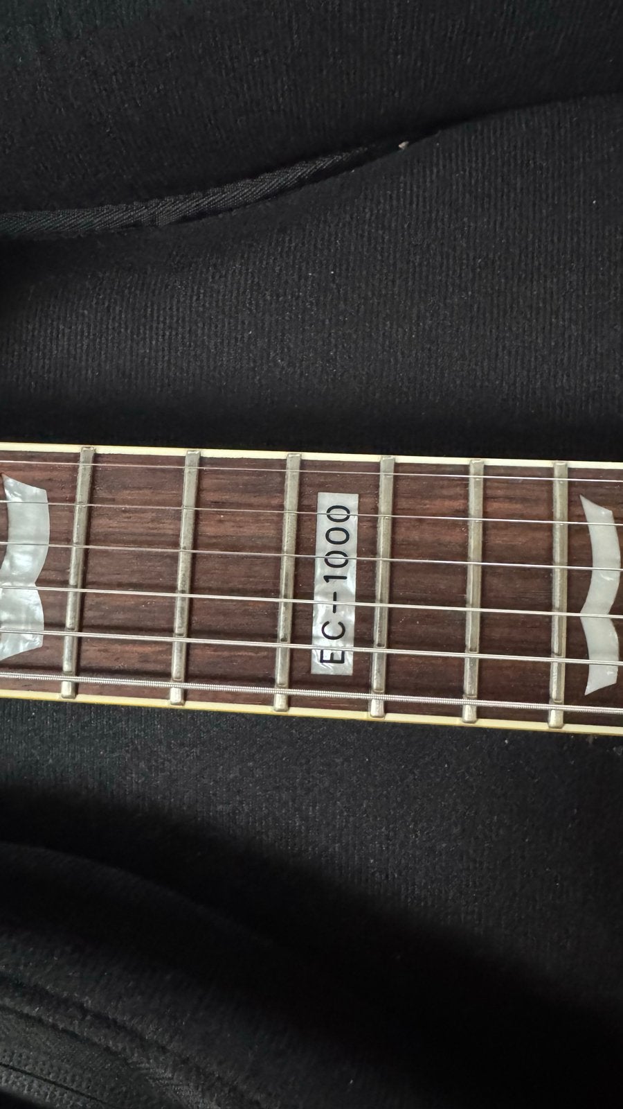 Foto 5 van LTD EC-1000 Deluxe elektrische gitaar