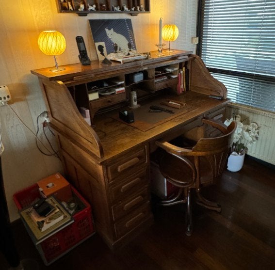 Gratis Ophalen - Antiek rolluikbureau van massief hout, Huis en Inrichting, Bureaus, Ophalen, Gebruikt