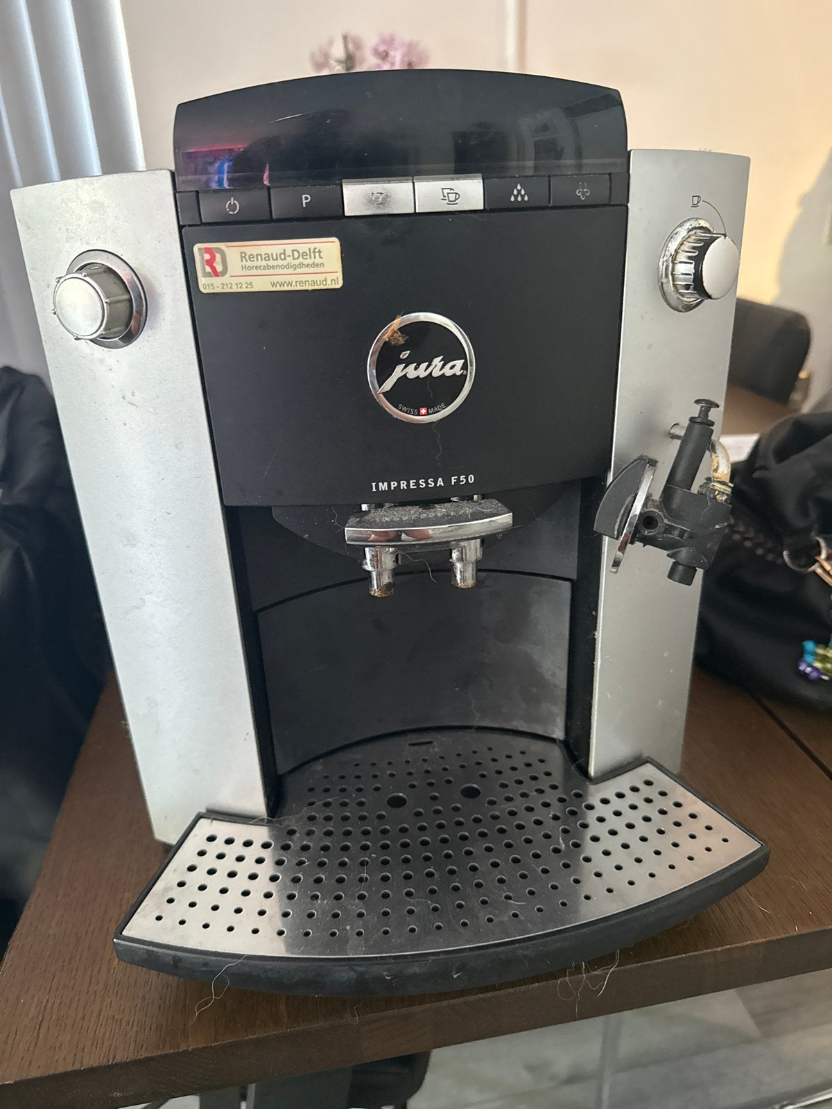 Jura Impressa F50 Espresso Apparaat - Gebruikt, Witgoed en Apparatuur, Koffiezetapparaten, Afneembaar waterreservoir, Gebruikt