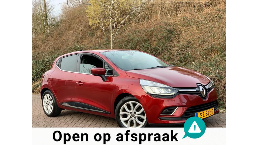 Renault Clio 1.5 dCi Ecoleader Intens LEDER CAM NAV 2018 LUX, Voorwielaandrijving, Gebruikt, Leder en Stof, Origineel Nederlands