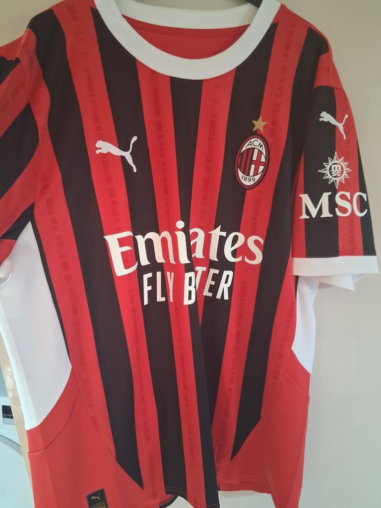 AC Milan Thuisshirt Gimenez nr 7 24/25 maat large, Ophalen of Verzenden, Zo goed als nieuw, Maat 52/54 (L), Voetbal