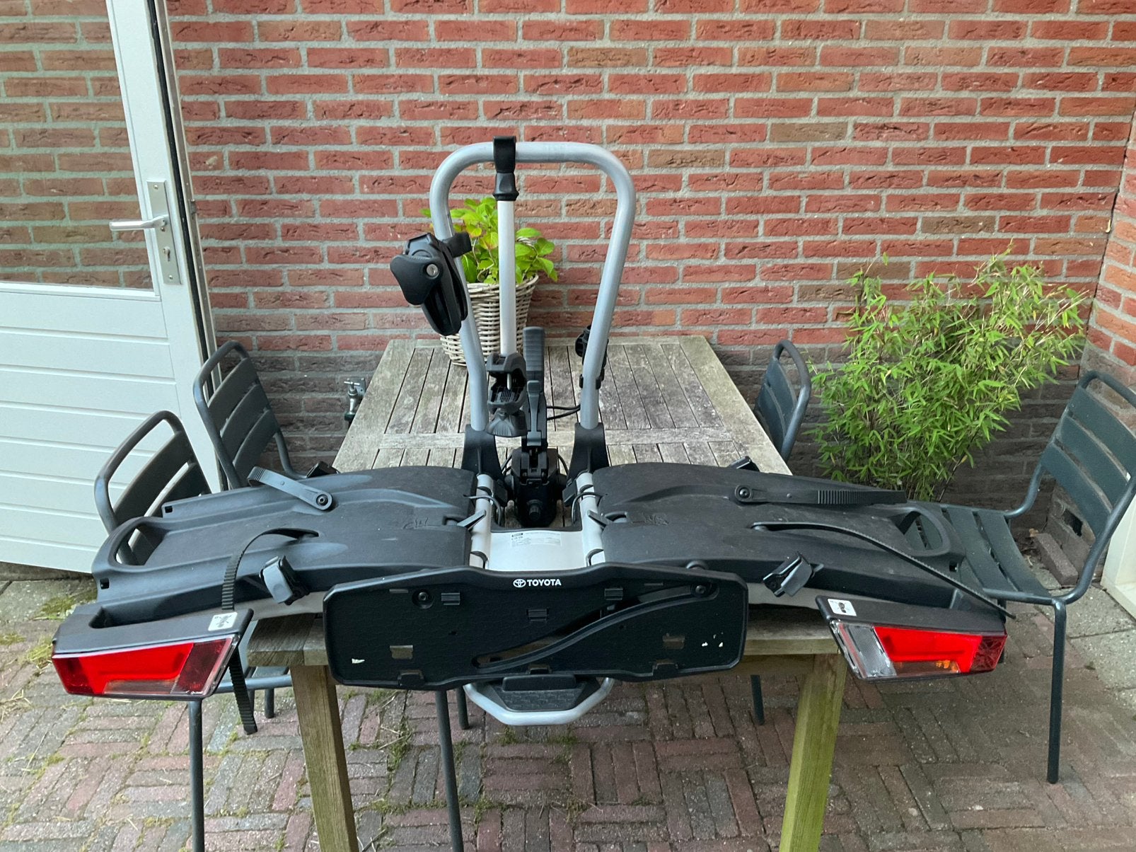 Thule 931 Easyfold fietsendrager voor trekhaak max 60kg, Auto diversen, Fietsendragers, Ophalen, Zo goed als nieuw, Trekhaakdrager