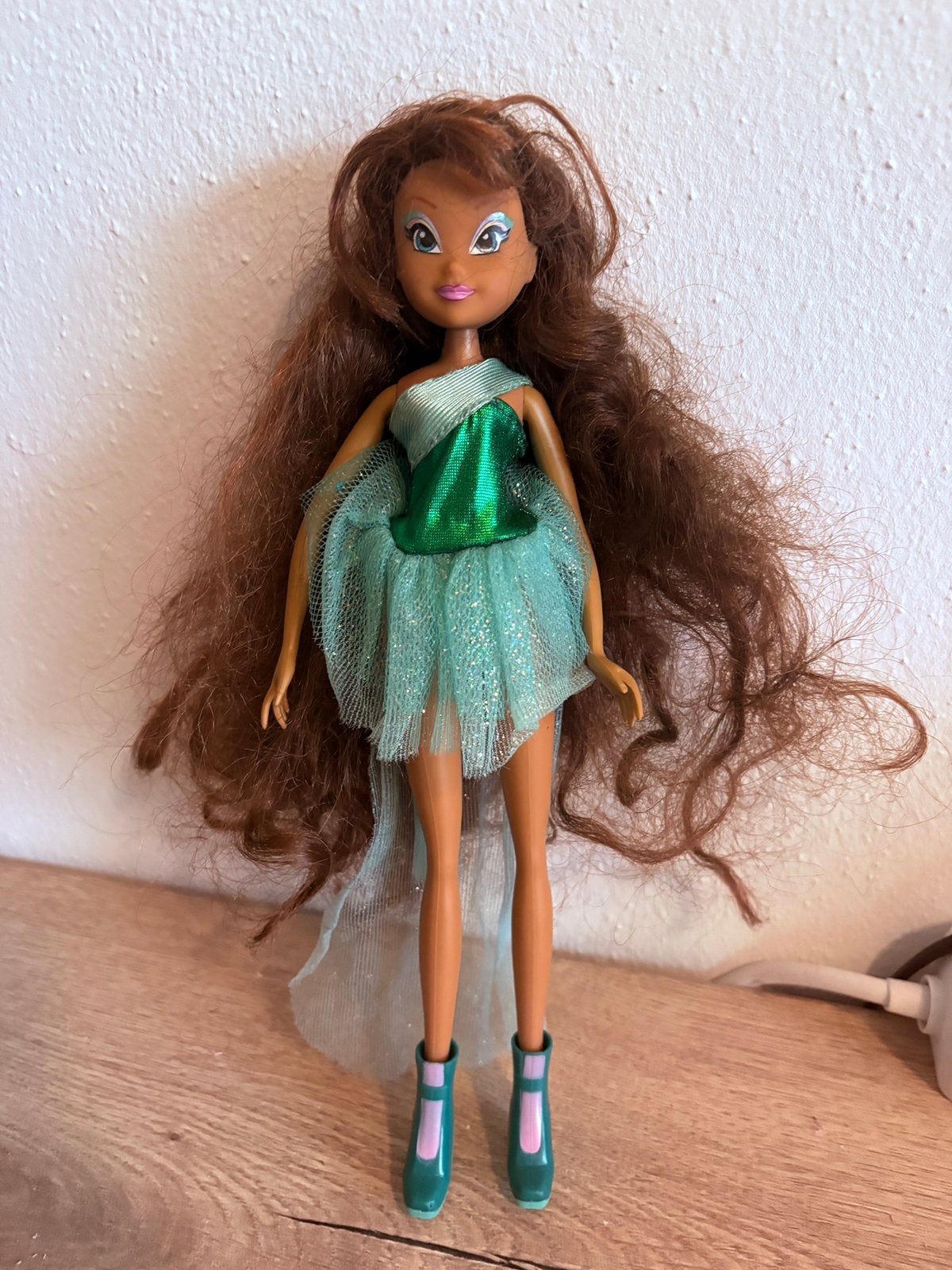 Winx club layla harmonix pop, Verzamelen, Ophalen of Verzenden, Zo goed als nieuw, Pop