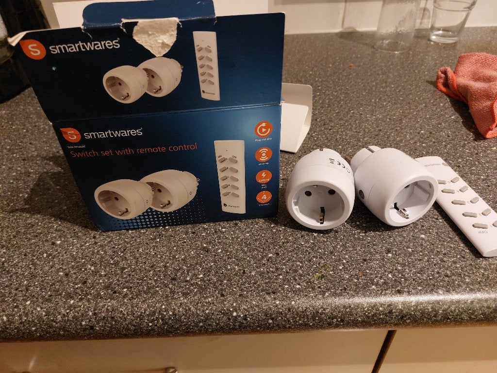 3 stekkers  op afstand bediening voor lamp, Ophalen of Verzenden, Nieuw, Wit, Kunststof