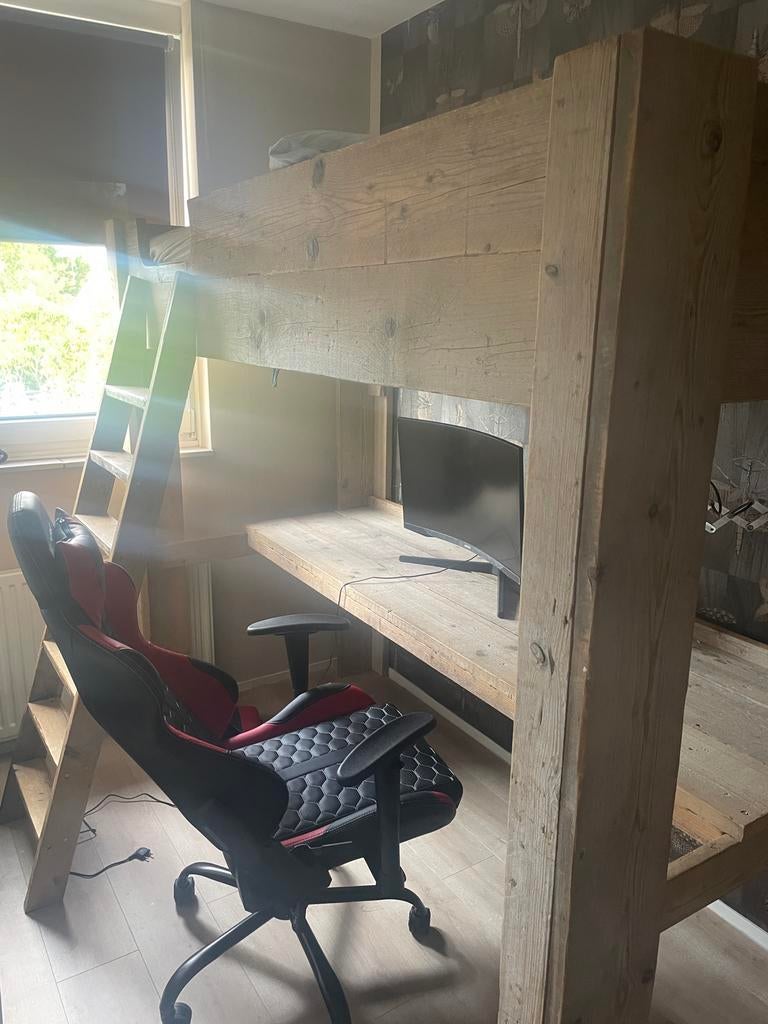 Stevige houten hoogslaper met bureau, Gebruikt, Eenpersoons, Ophalen of Verzenden, 200 cm