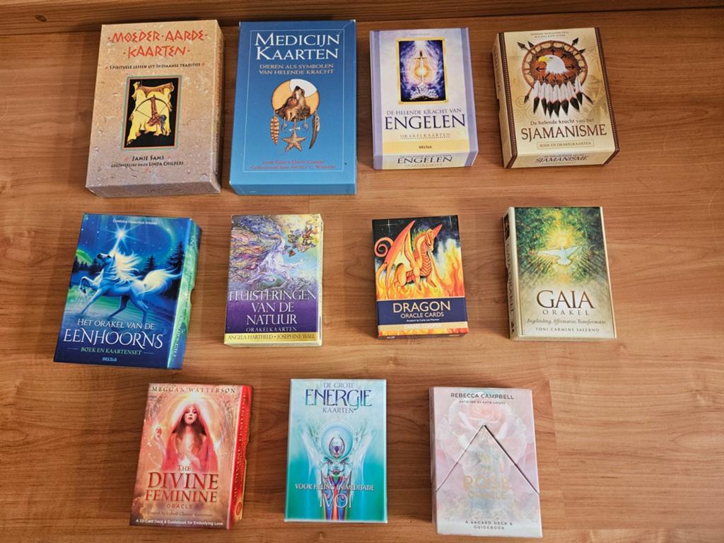 Diverse sets orakelkaarten zgan, Ophalen of Verzenden, Zo goed als nieuw, Tarot of Kaarten leggen, Overige typen