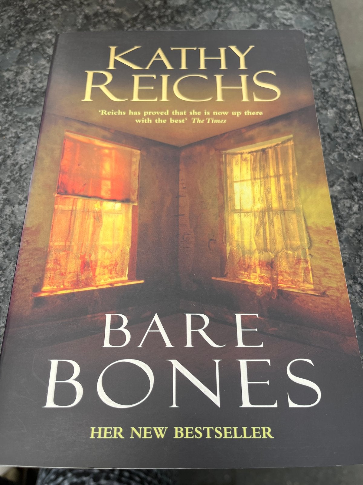 Kathy Reichs - Bones Serie per stuk €1,00, Ophalen of Verzenden, Gelezen