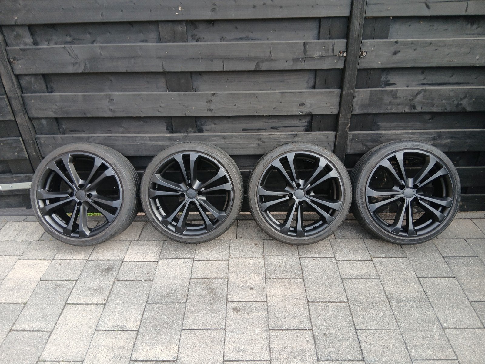 Rc matzwart sportvelgen zomerset 4x100, Ophalen of Verzenden, Gebruikt, Zomerbanden, Banden en Velgen