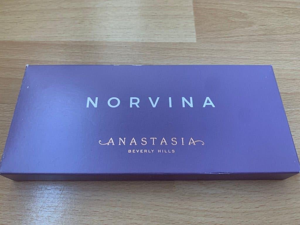 Anastasia Beverly Hills Norvina Eyeshadow Palette, Nieuw, Ophalen of Verzenden, Make-up, Overige kleuren