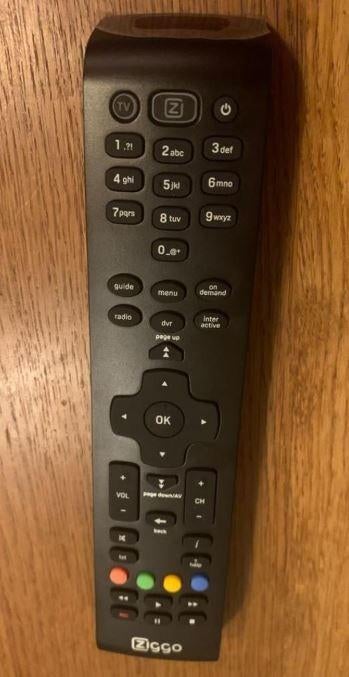 Ziggo afstandsbediening, Ophalen of Verzenden, Zo goed als nieuw
