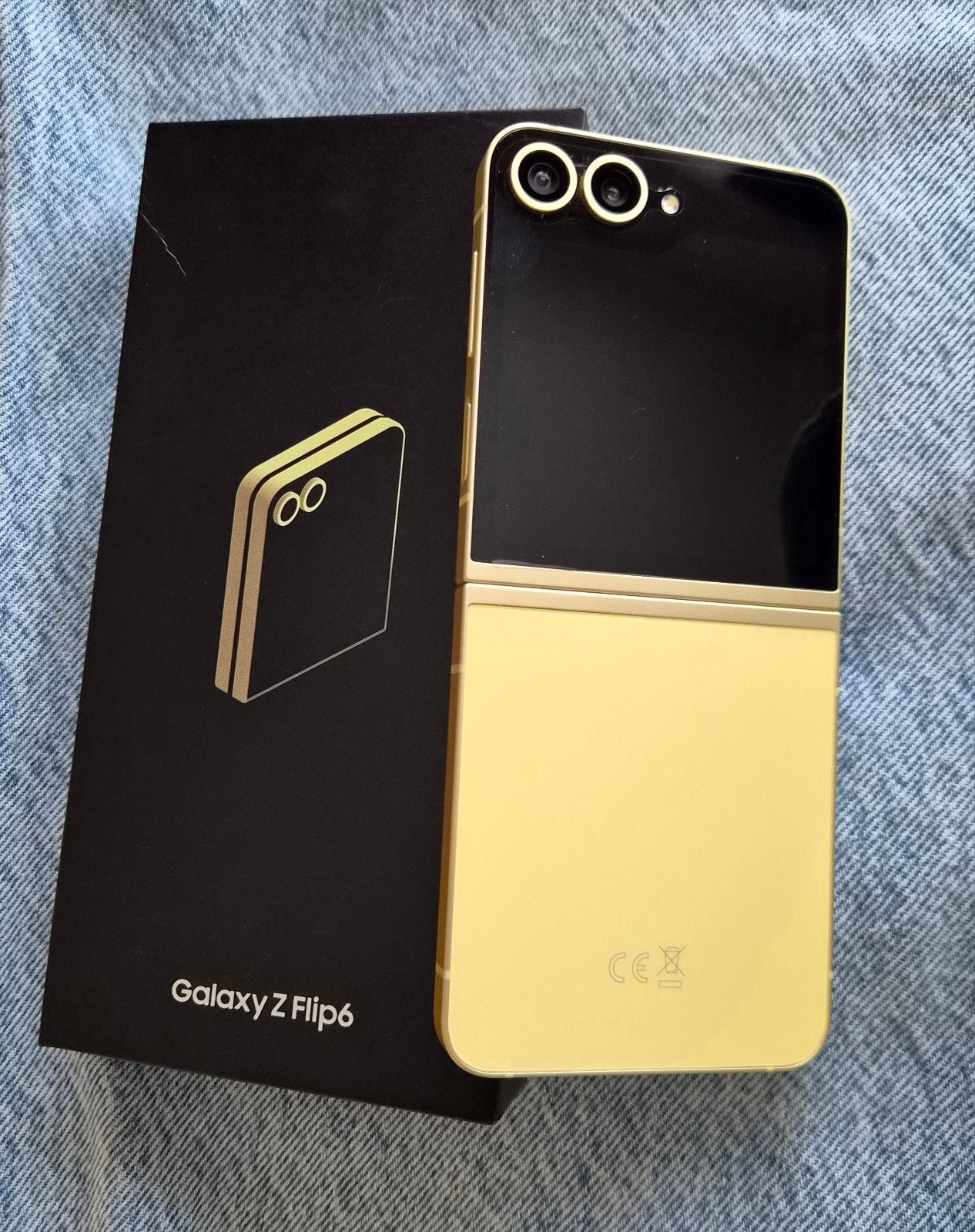 Samsung Z Flip 6 - Zo goed als nieuw!, Overige kleuren, Touchscreen, Ophalen of Verzenden, Zo goed als nieuw