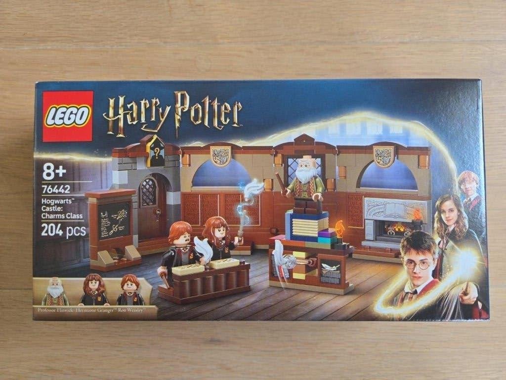 LEGO Harry Potter 76442 – Hogwarts Castle: Charms Class, Inclusief accessoires, Lego, Ophalen of Verzenden, Complete set
