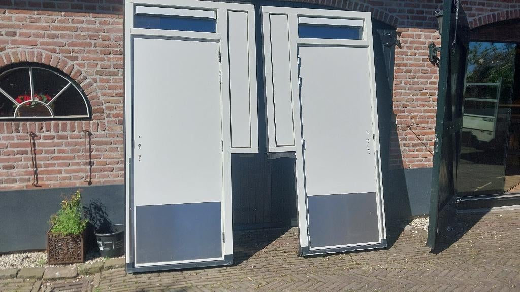 2 dichte deuren met kozijn, Ophalen, Nieuw, Buitendeur, Glas