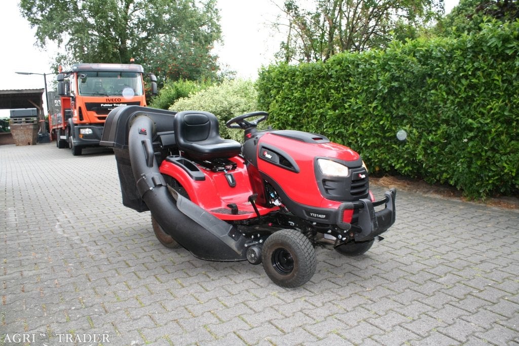 Redmax, nieuwstaat, Tuin en Terras, Zitmaaiers, Zo goed als nieuw, 90 tot 120 cm, Mulchfunctie, Opvangzak, Ophalen of Verzenden